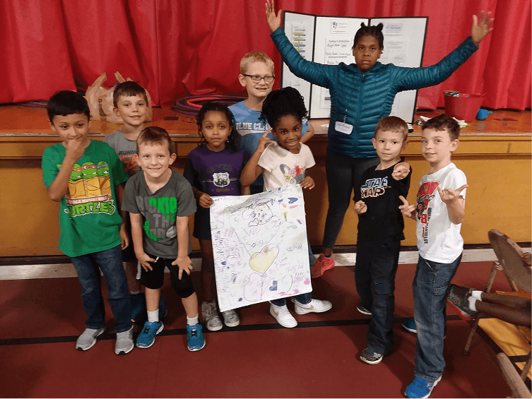 Right Club Gives Back slideshow-1